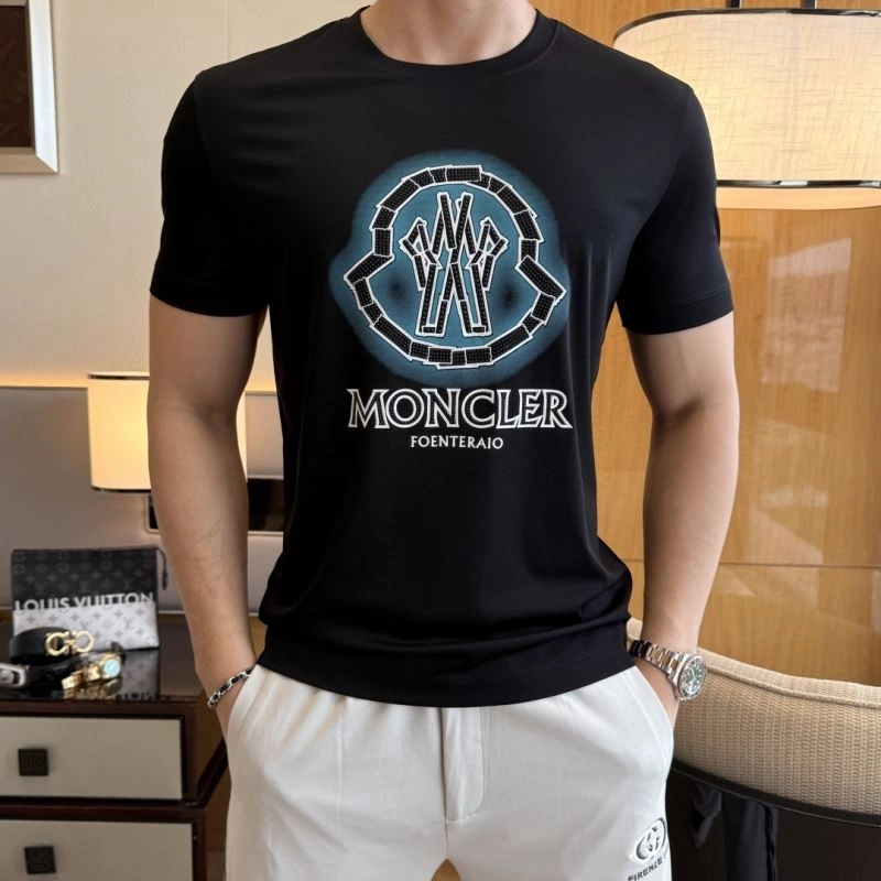Moncler T-Shirts Neat 140523