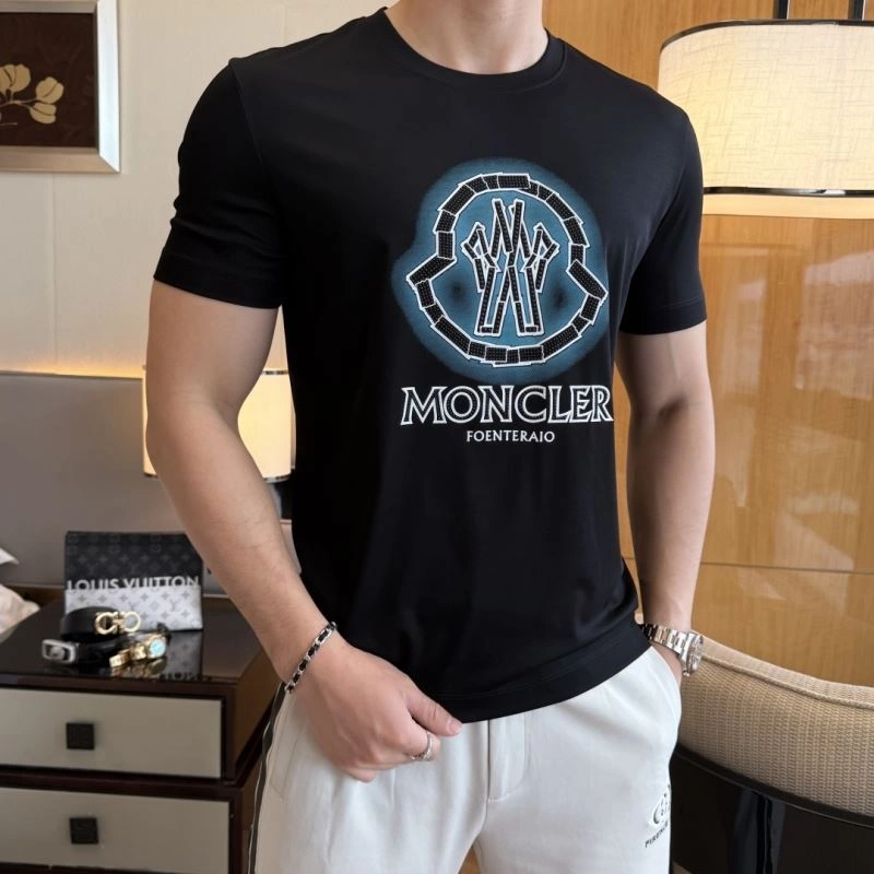 Moncler T-Shirts Neat 140523