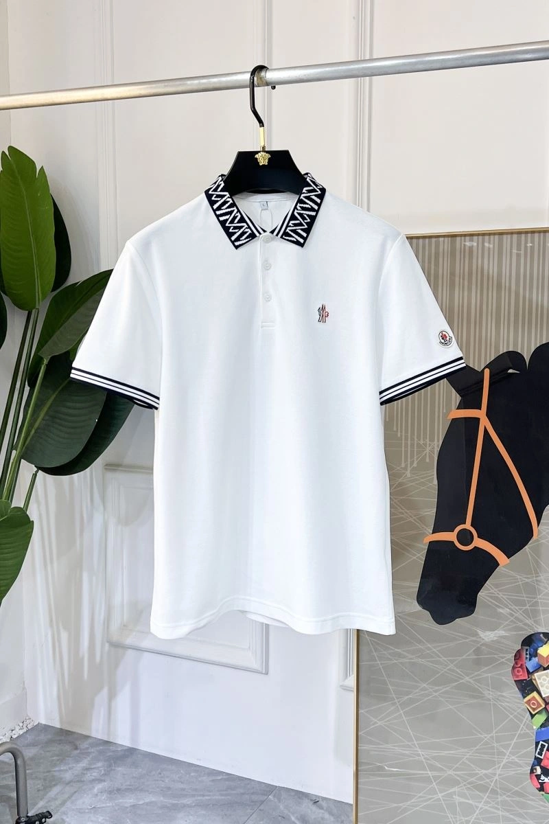 Cozy Moncler T-Shirts 140529