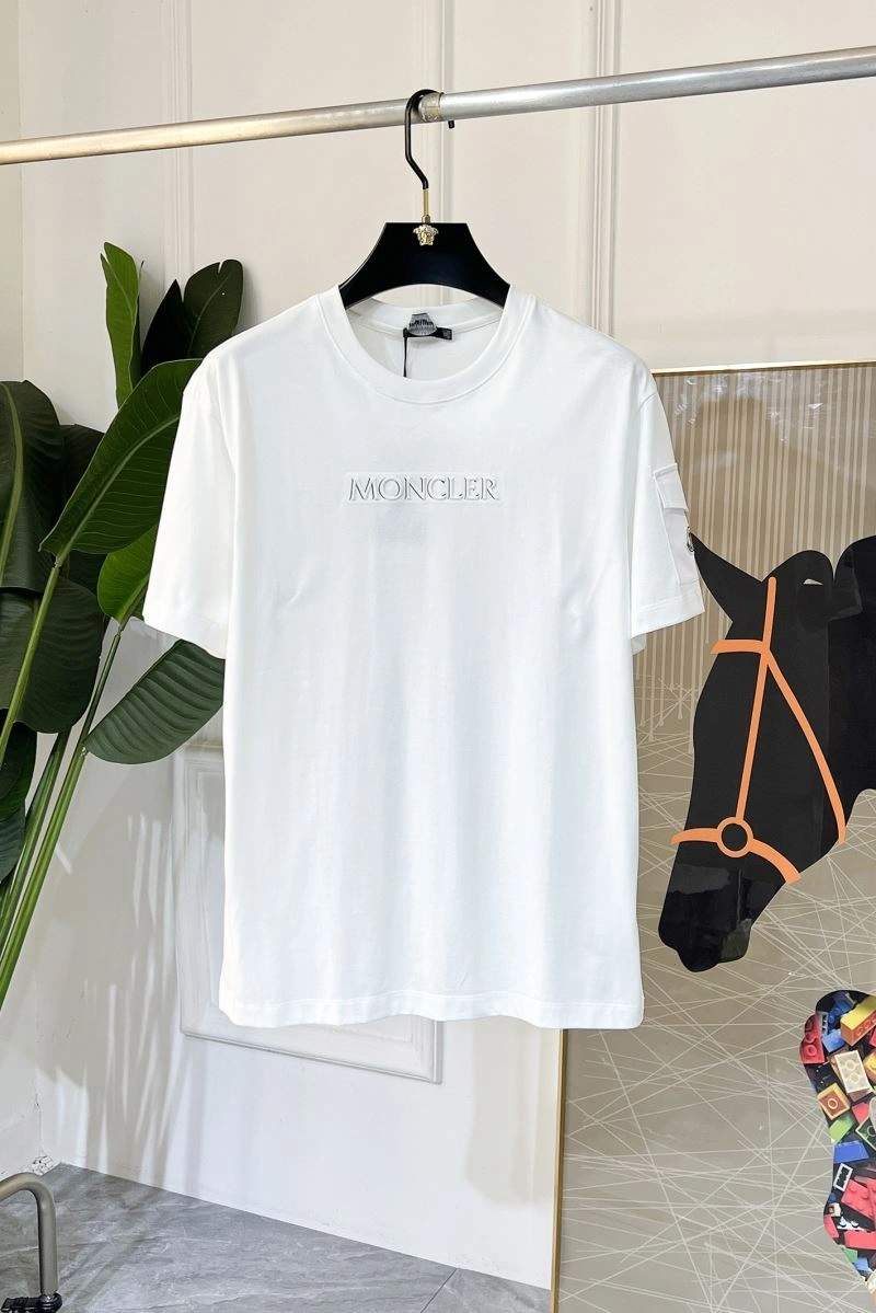 Soft Moncler T-Shirts 140500