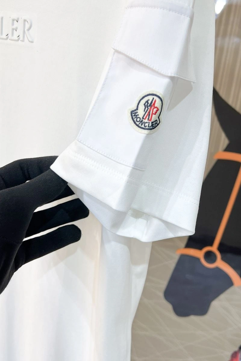 Soft Moncler T-Shirts 140500