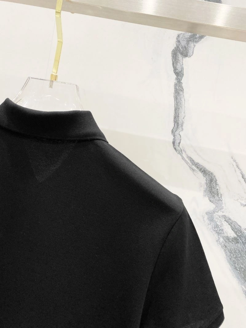 Moncler T-Shirts Neat 140525