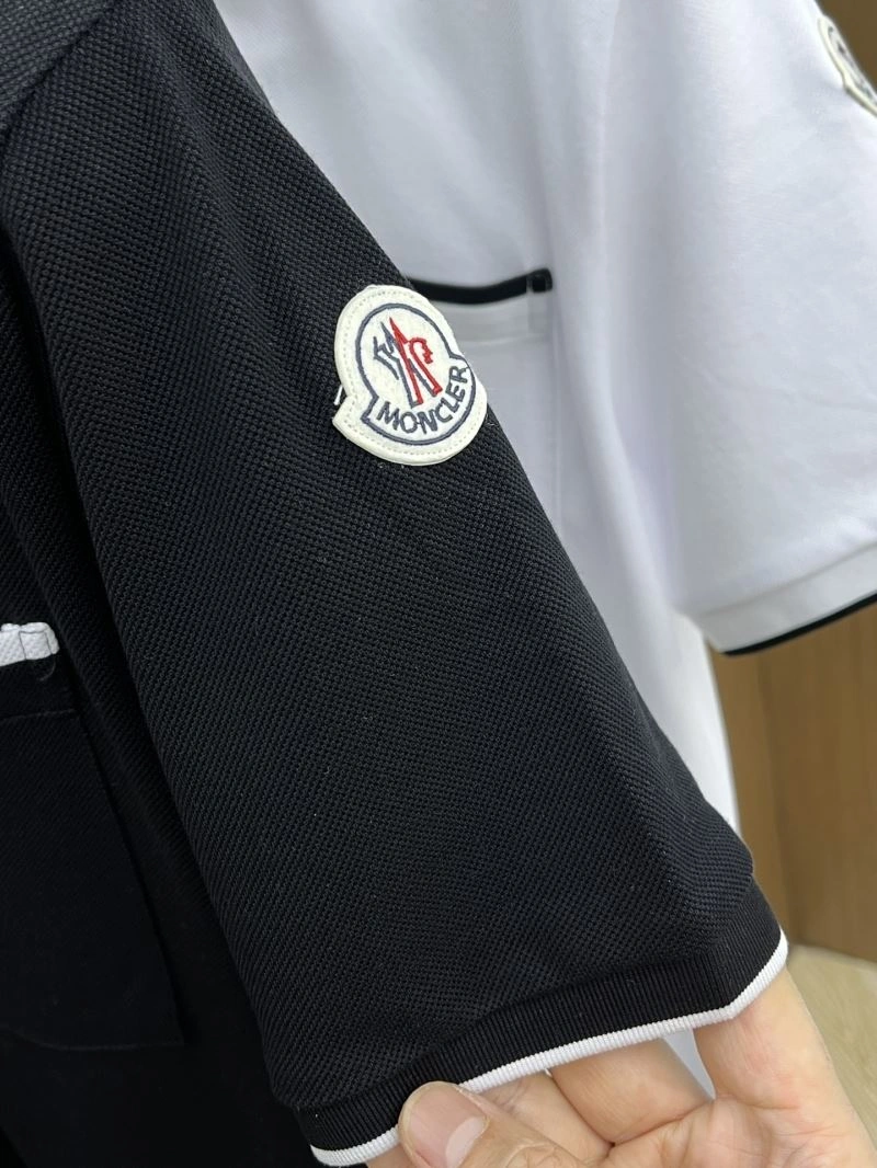 Lightweight Moncler T-Shirts 140497