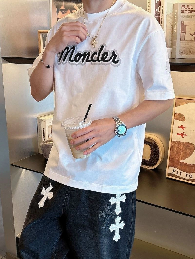 Moncler T-Shirts Contemporary 140494