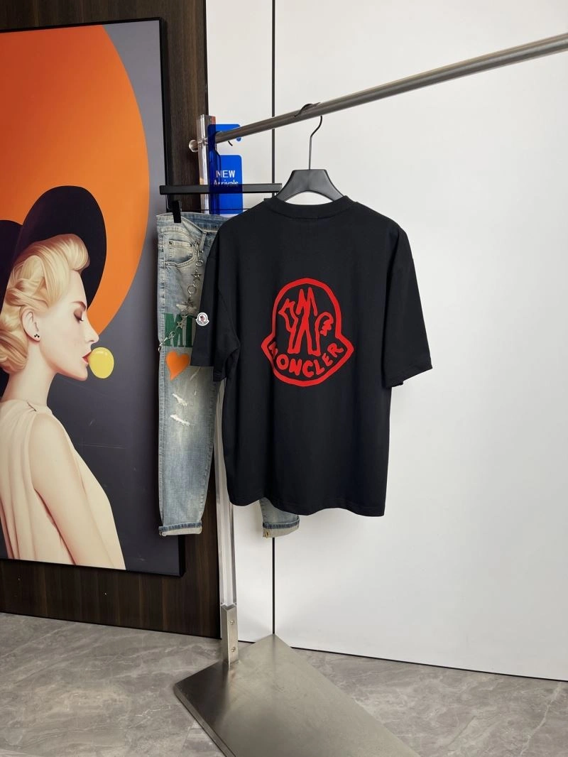 Moncler T-Shirts Upgraded 140565