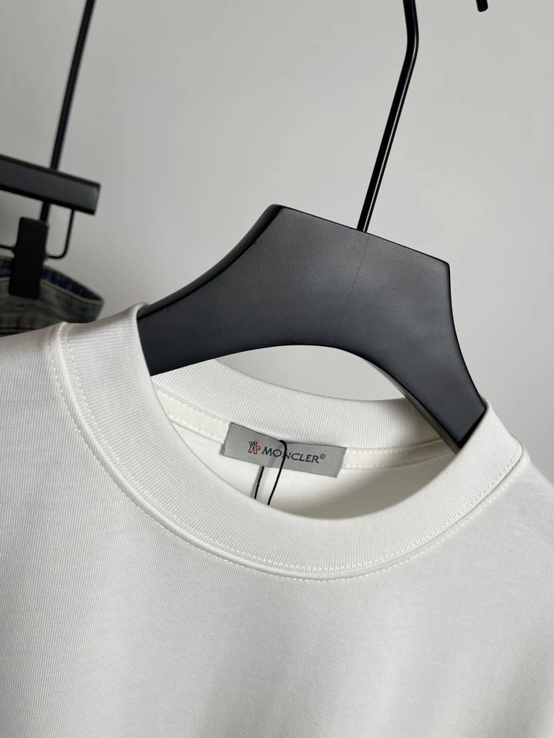 Moncler T-Shirts Upgraded 140565