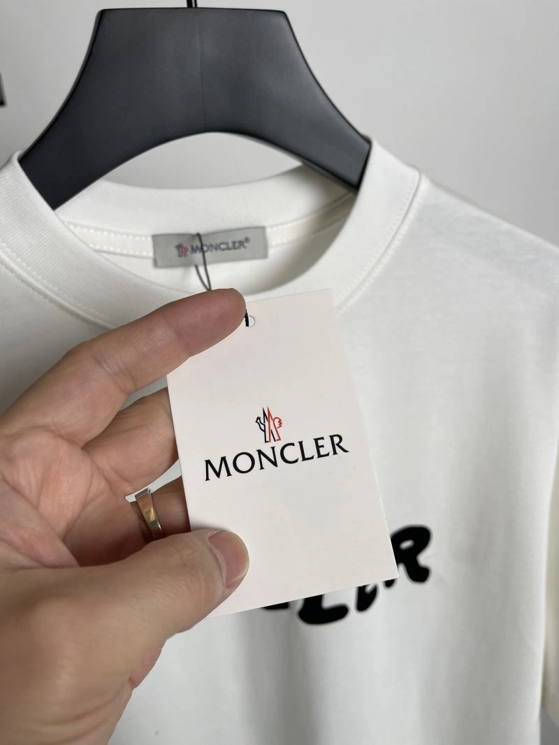 Moncler T-Shirts Upgraded 140565