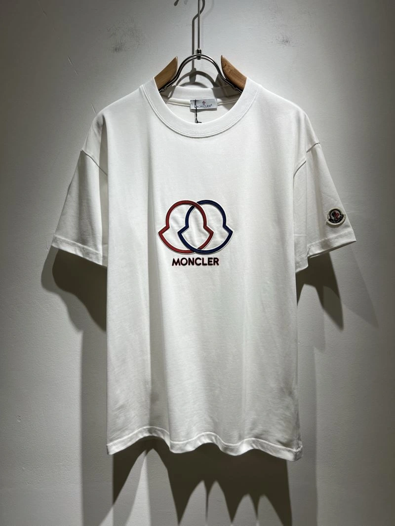 Resilient Moncler T-Shirts 140470