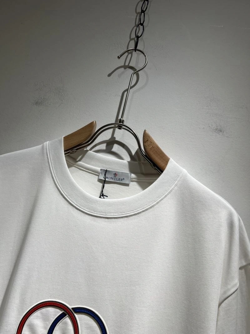 Resilient Moncler T-Shirts 140470