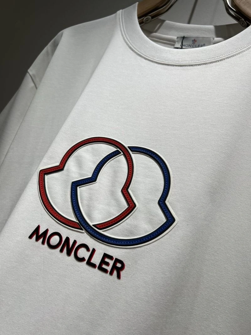 Resilient Moncler T-Shirts 140470