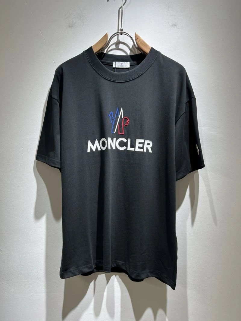 Popular Moncler T-Shirts 140476