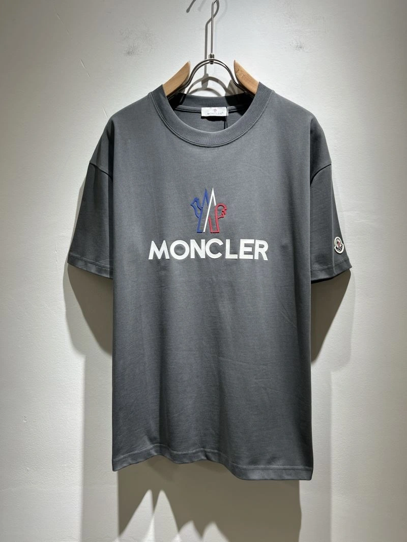Sporty Moncler T-Shirts 140486