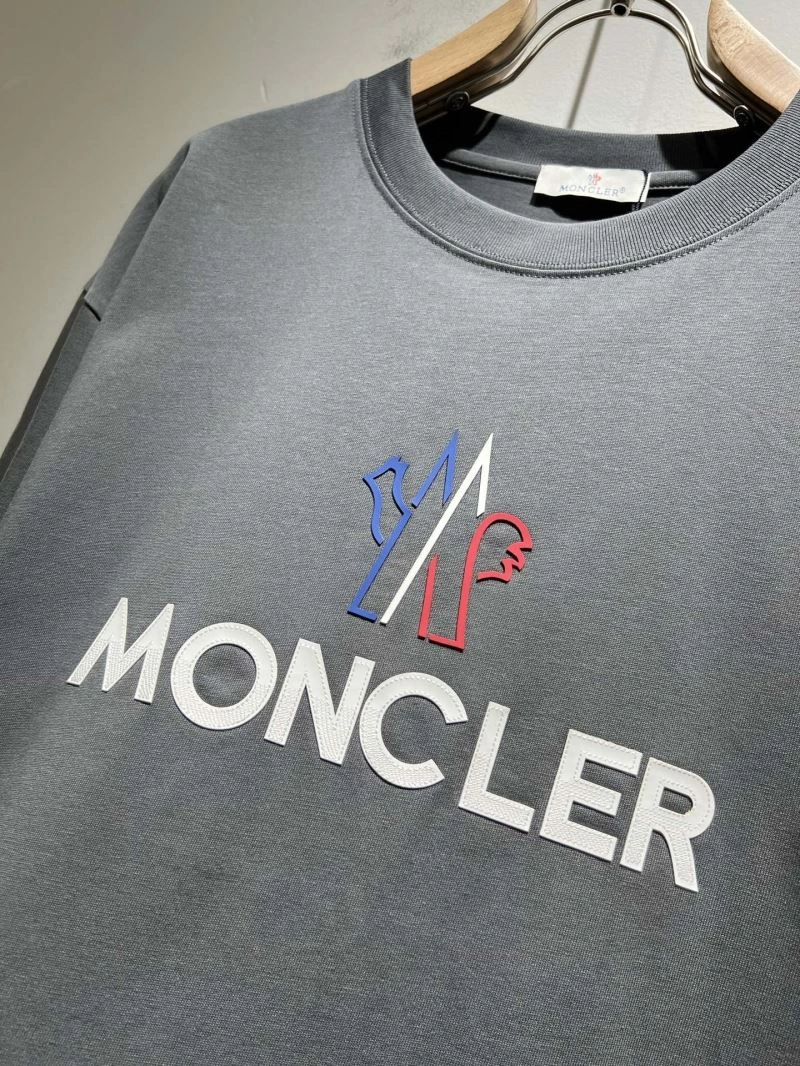 Sporty Moncler T-Shirts 140486