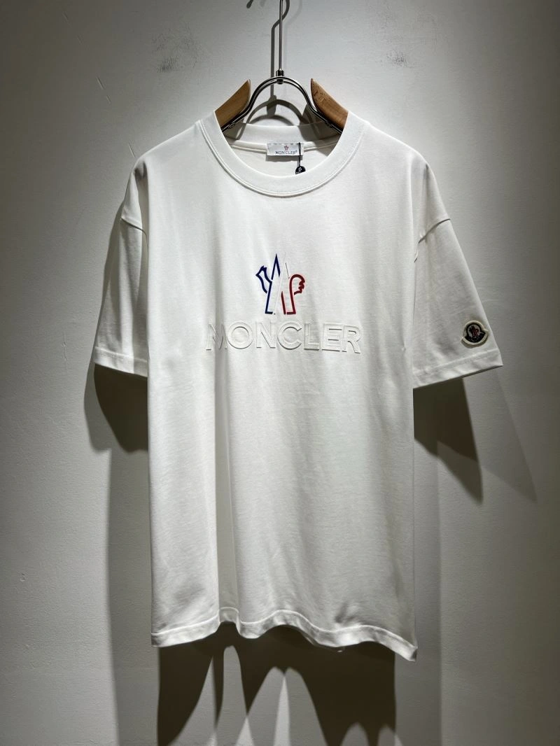 Moncler T-Shirts OdorResistant 140480
