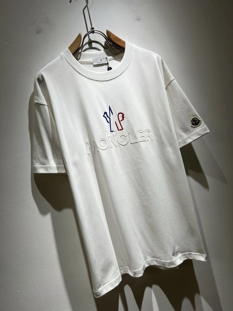 Moncler T-Shirts OdorResistant 140480