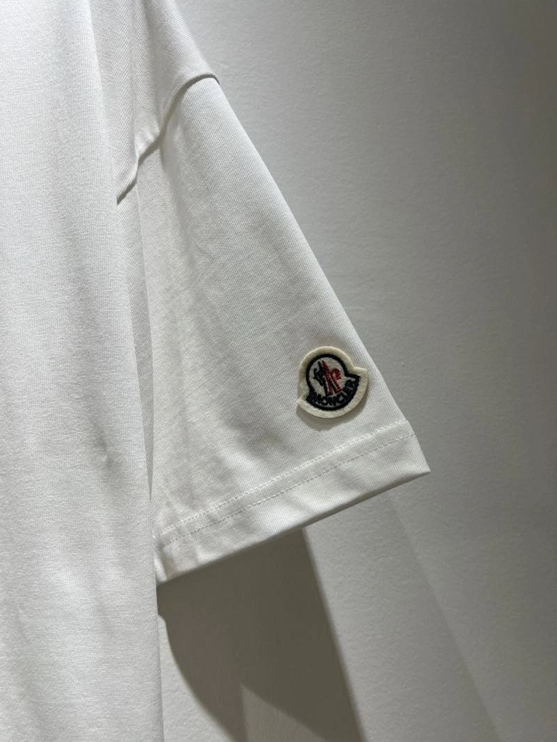 Moncler T-Shirts OdorResistant 140480