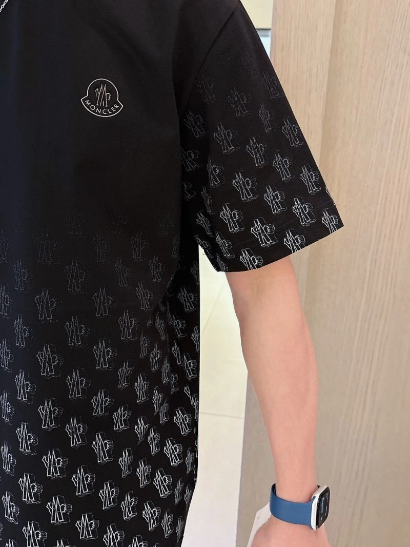 Packable Moncler T-Shirts 140475