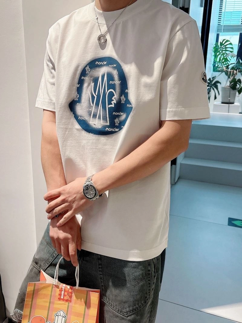 Minimalist Moncler T-Shirts 140466