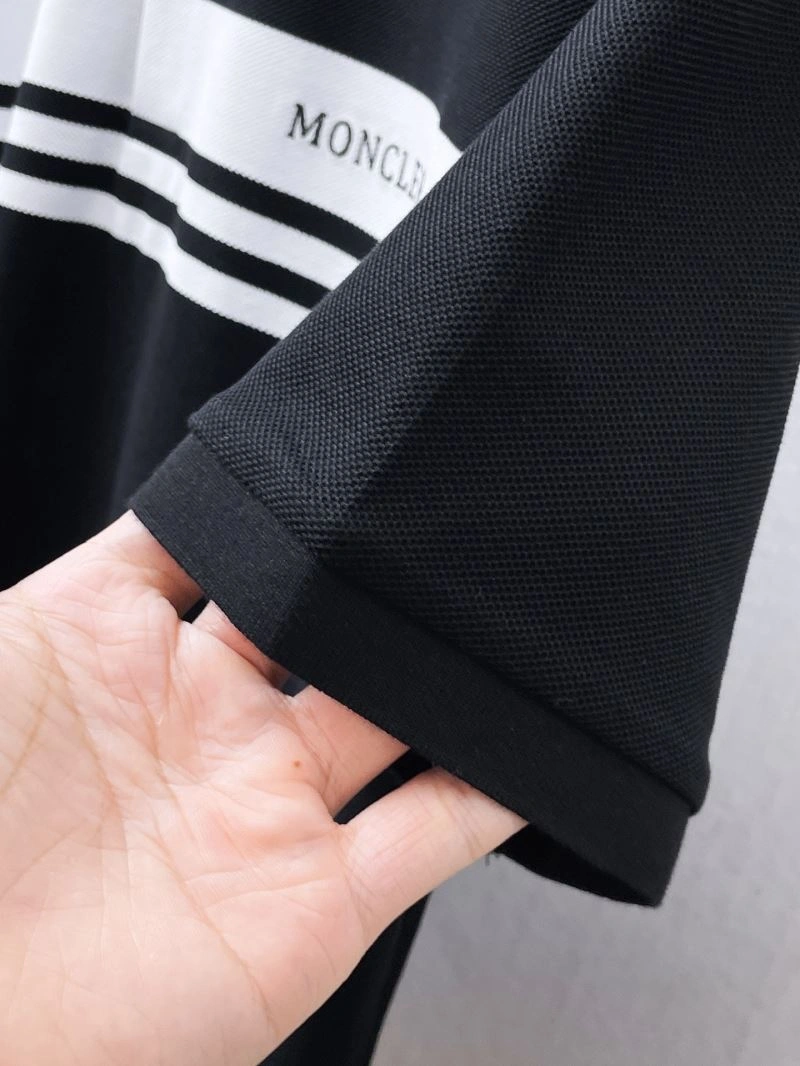 Bright Moncler T-Shirts 140462
