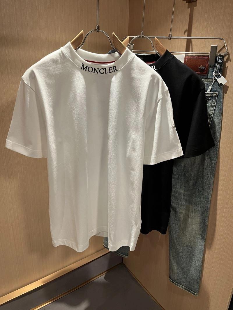 Moncler T-Shirts GoAnywhere 140459