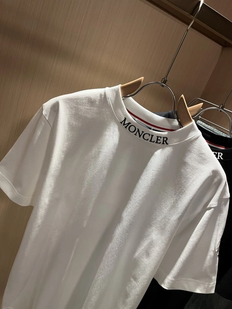Moncler T-Shirts GoAnywhere 140459