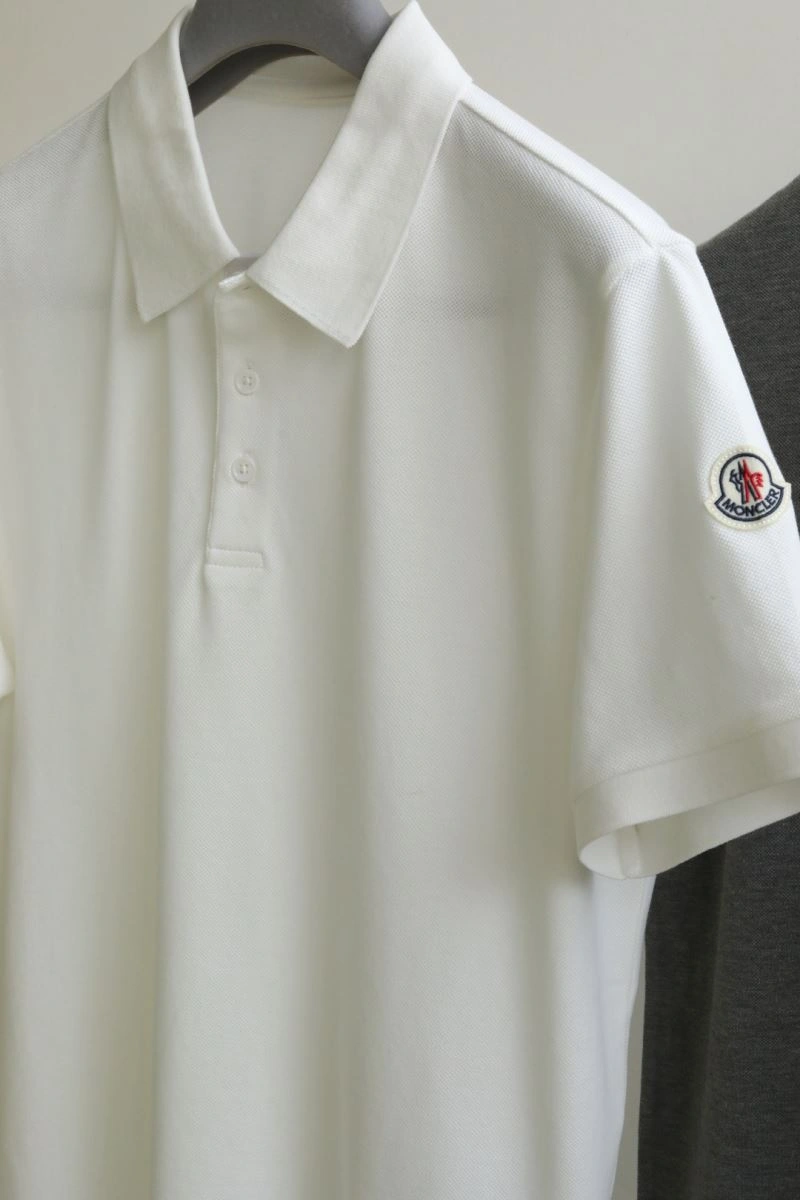 Moncler T-Shirts SunProtective 140458