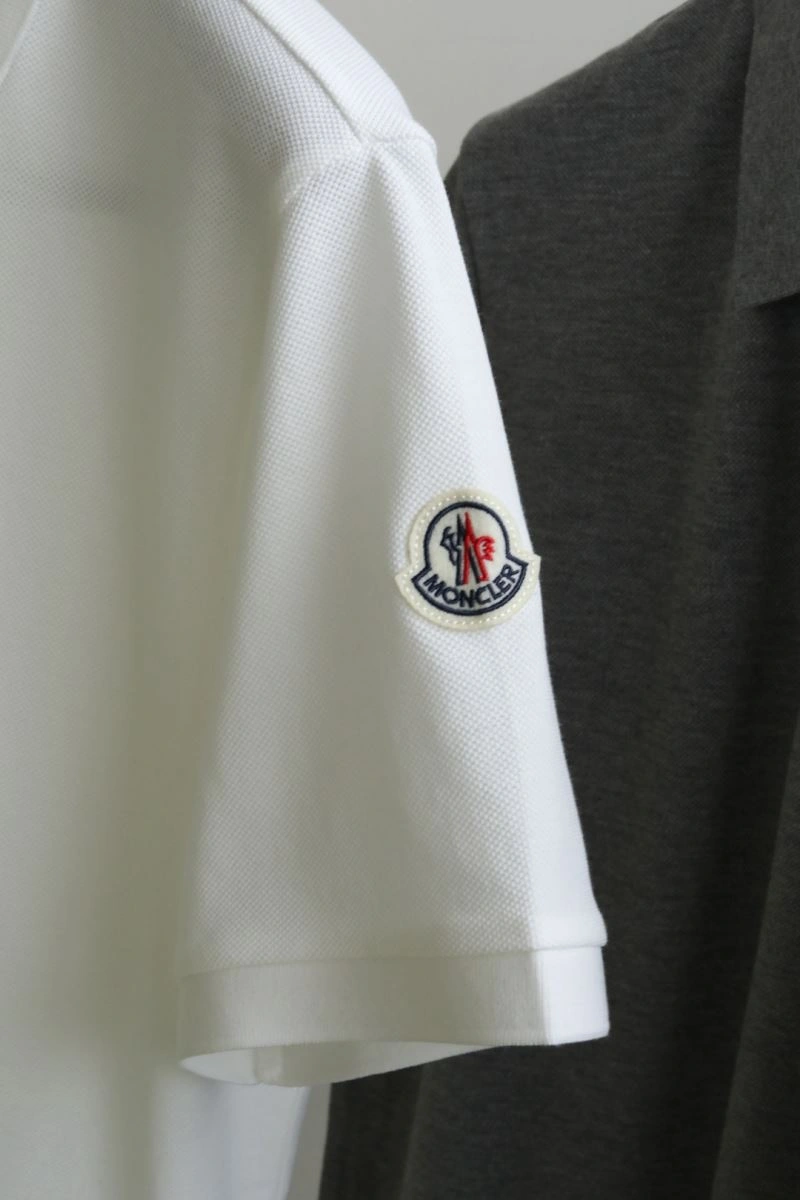 Moncler T-Shirts SunProtective 140458