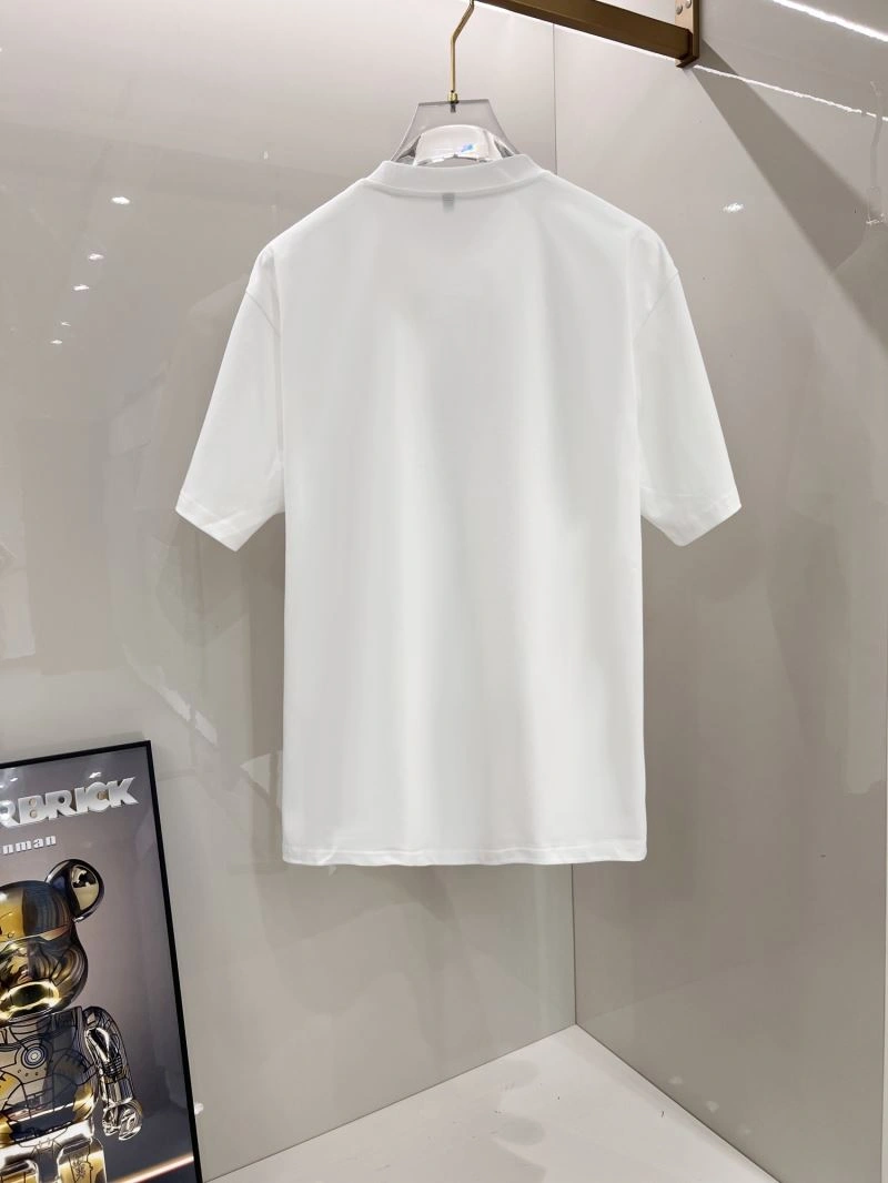 Cozy Moncler T-Shirts 140451