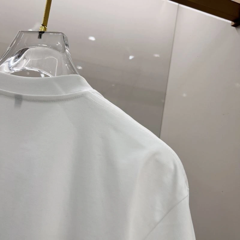 Cozy Moncler T-Shirts 140451