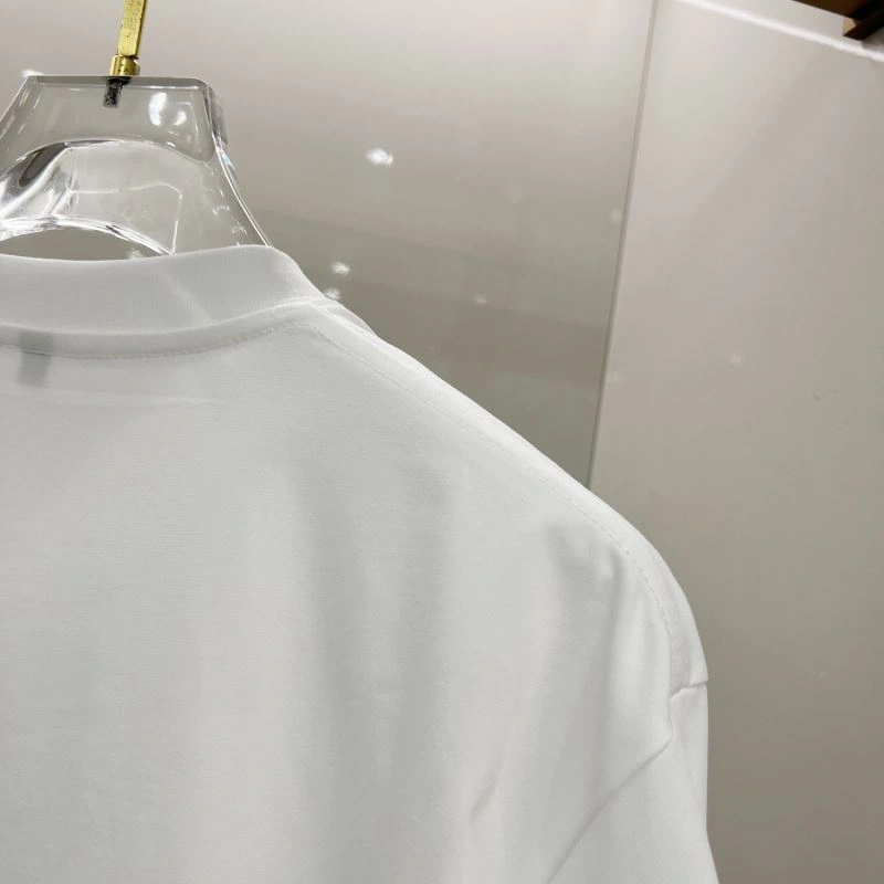 Cozy Moncler T-Shirts 140449