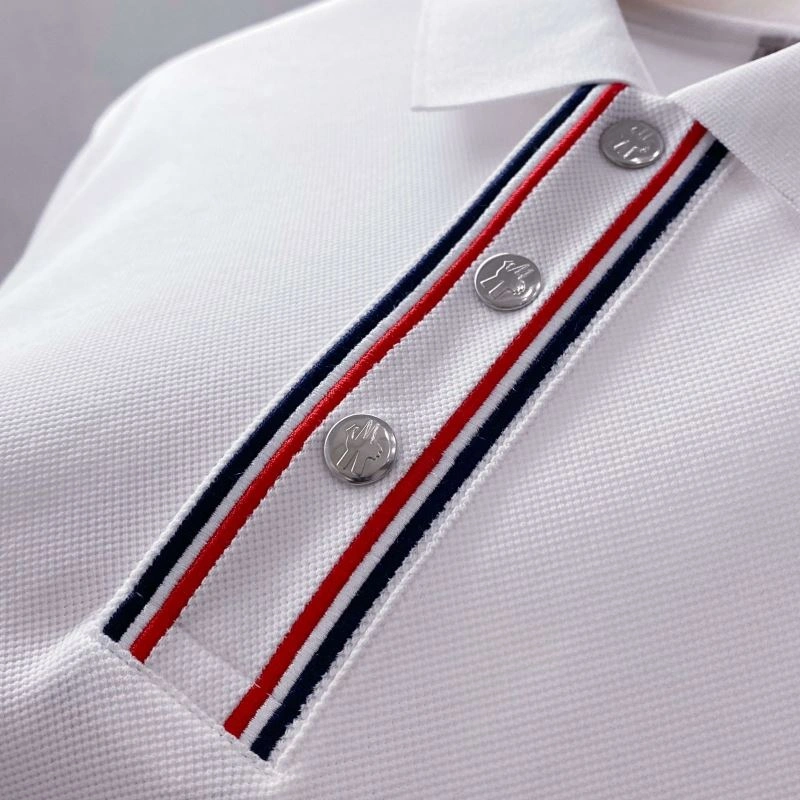 Moncler T-Shirts Timeless 140445