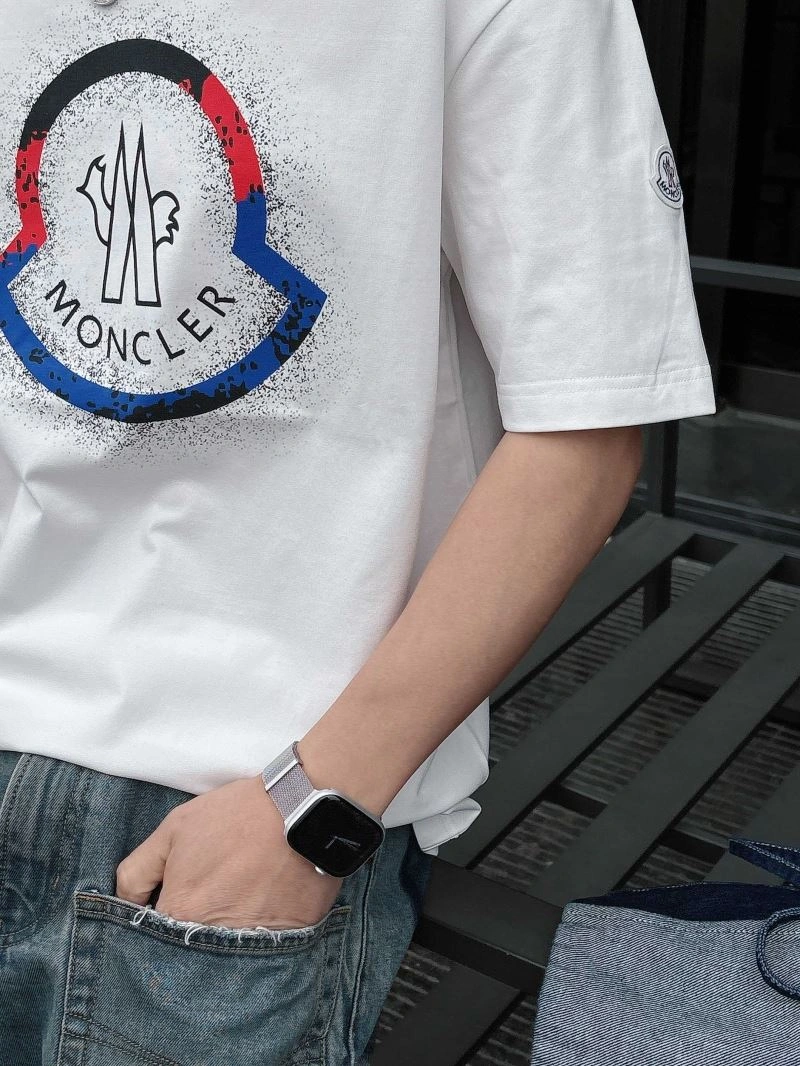 Moncler T-Shirts Trendsetting 140446