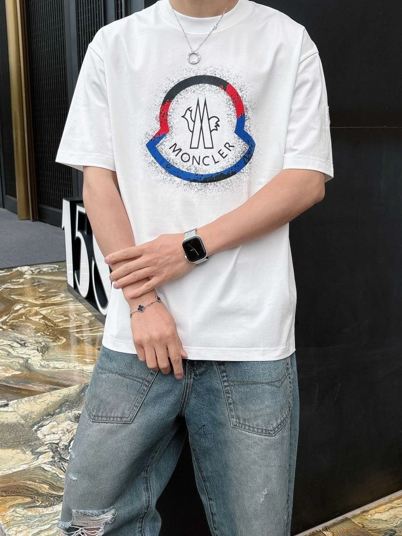 Moncler T-Shirts Trendsetting 140446