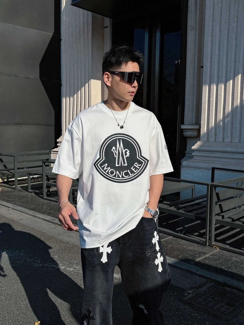 Trendsetting Moncler T-Shirts 140444