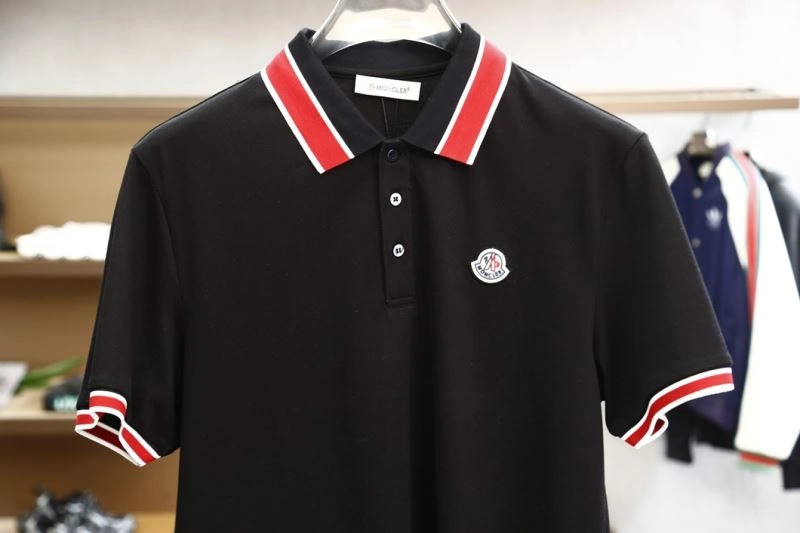 Moncler T-Shirts OnTrend 140436