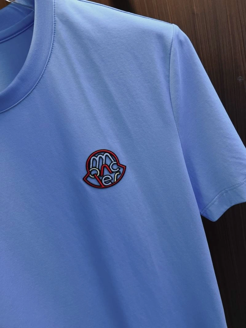 Moncler T-Shirts SunProtective 140431