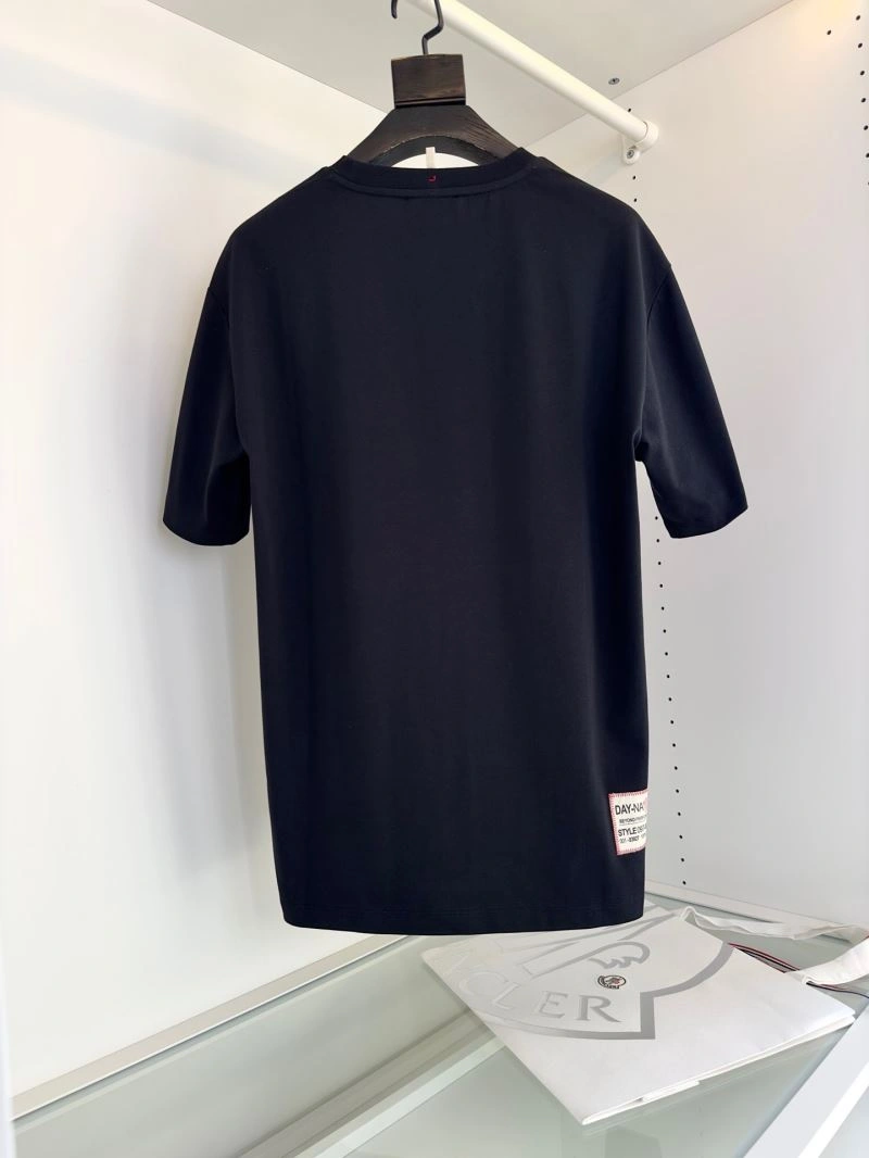 OnTrend Moncler T-Shirts 140411