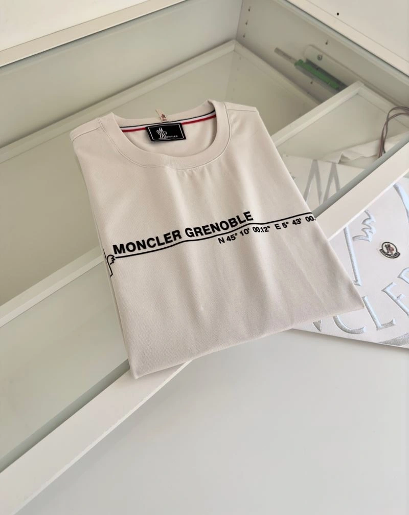 Moncler T-Shirts Packable 140412