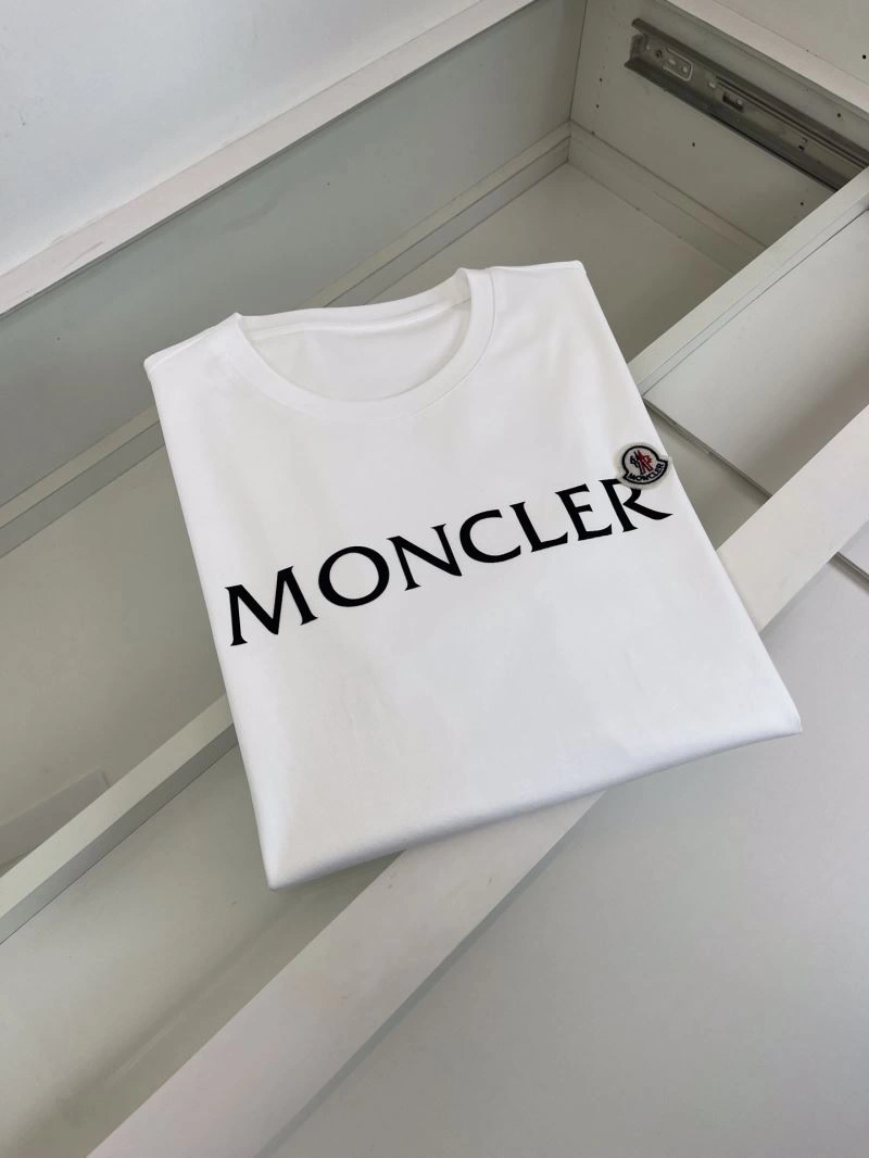 Bold Moncler T-Shirts 140408