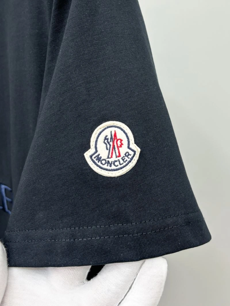 Moncler T-Shirts Durable 140404