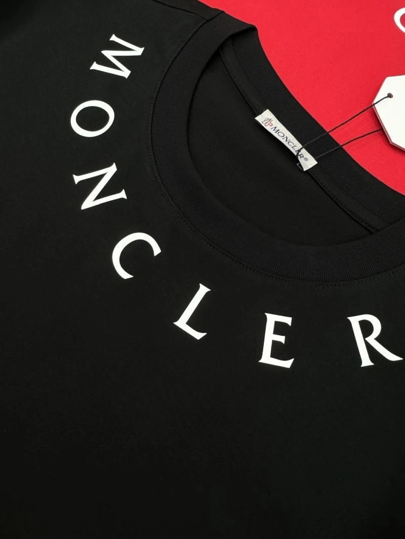 Snug Moncler T-Shirts 140403