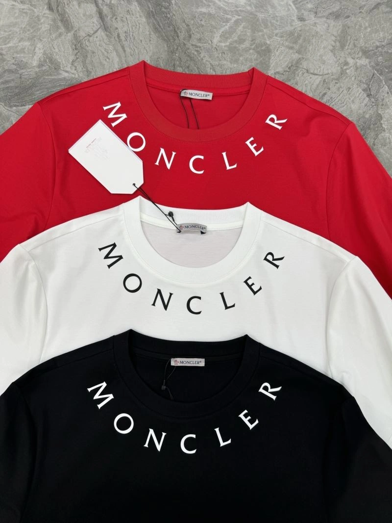 Snug Moncler T-Shirts 140403