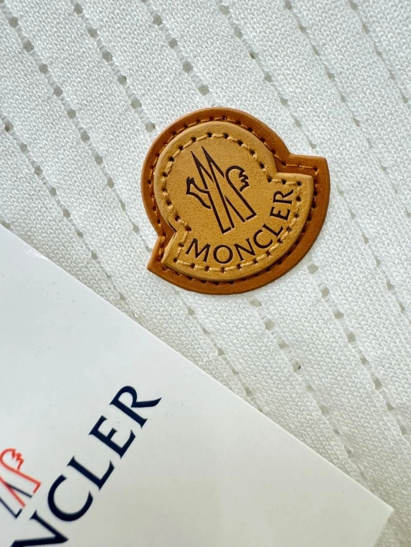 Moncler T-Shirts ZeroBulk 140402