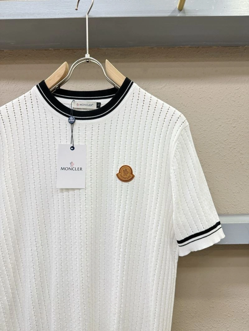 Moncler T-Shirts ZeroBulk 140402