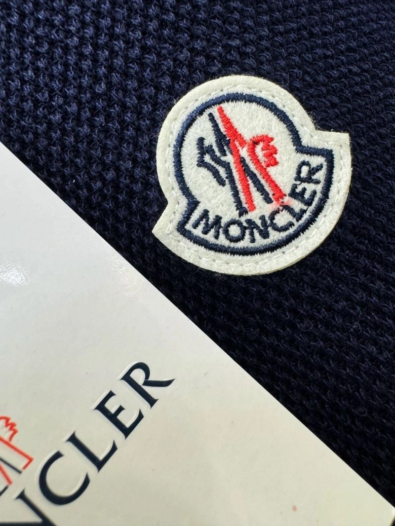 Durable Moncler T-Shirts 140396