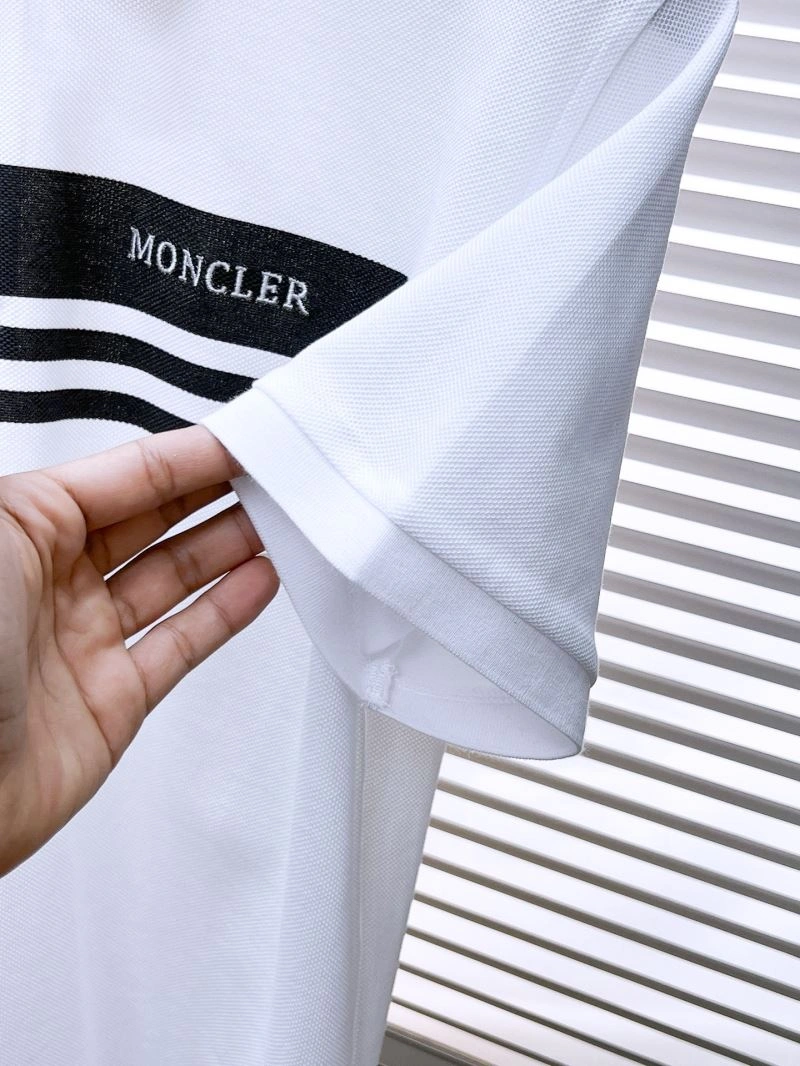 Stretchable Moncler T-Shirts 140391
