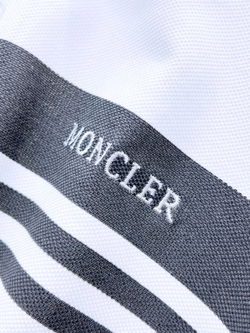 Stretchable Moncler T-Shirts 140391