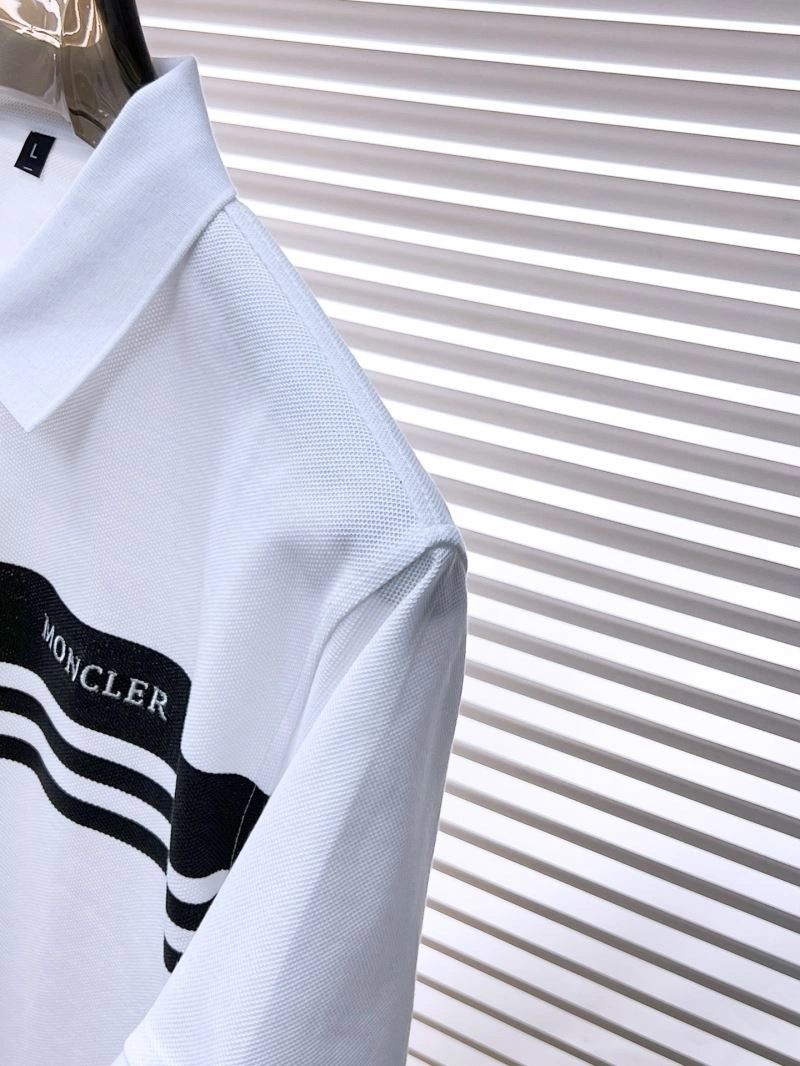 Stretchable Moncler T-Shirts 140391