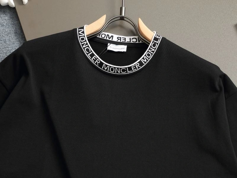 Moncler T-Shirts HighQuality 140389