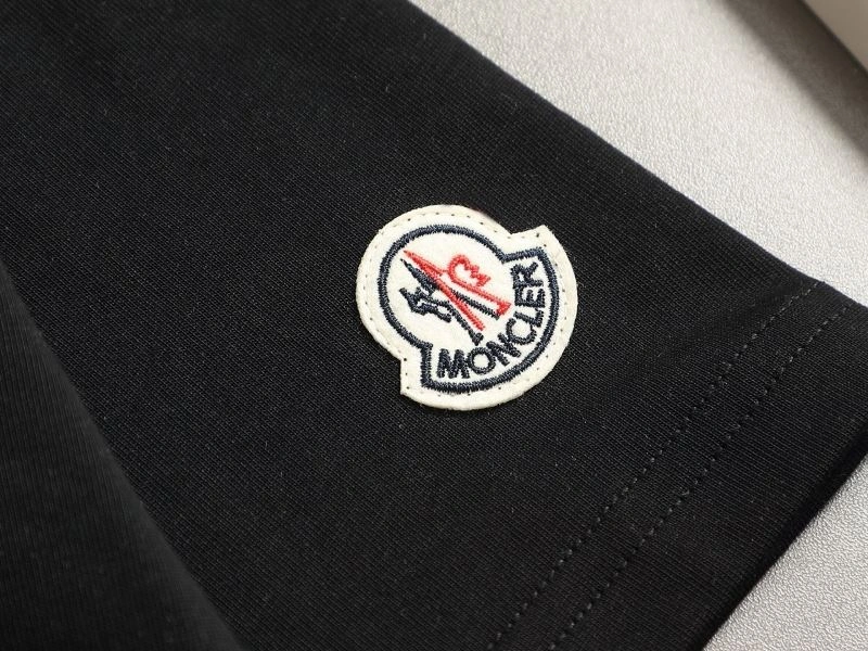 Moncler T-Shirts HighQuality 140389
